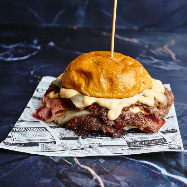 Hamburguesas smash en el Puente de Bizkaia